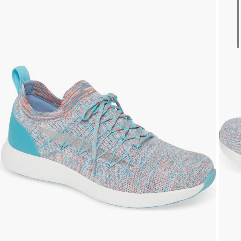 Women’s TraQ by alegría sneakers size 6.5